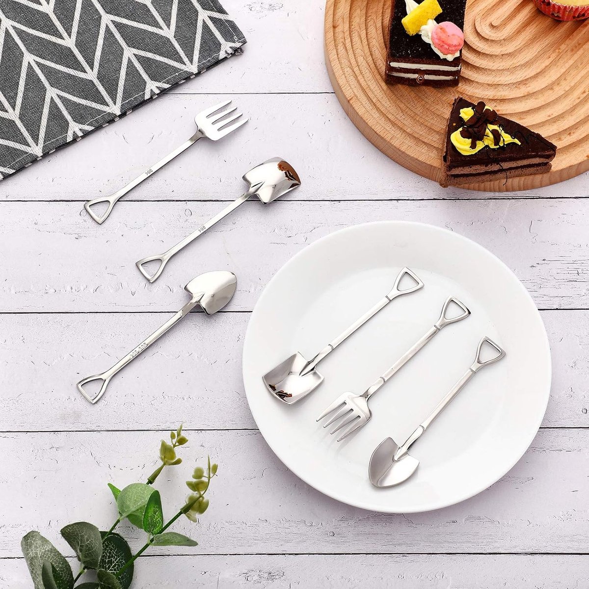 9-Piece Silver Dessert Cutlery Set - Stainless Steel - 3 Spatulas/3 Pointed Spoons/3 Spoons - Image 3