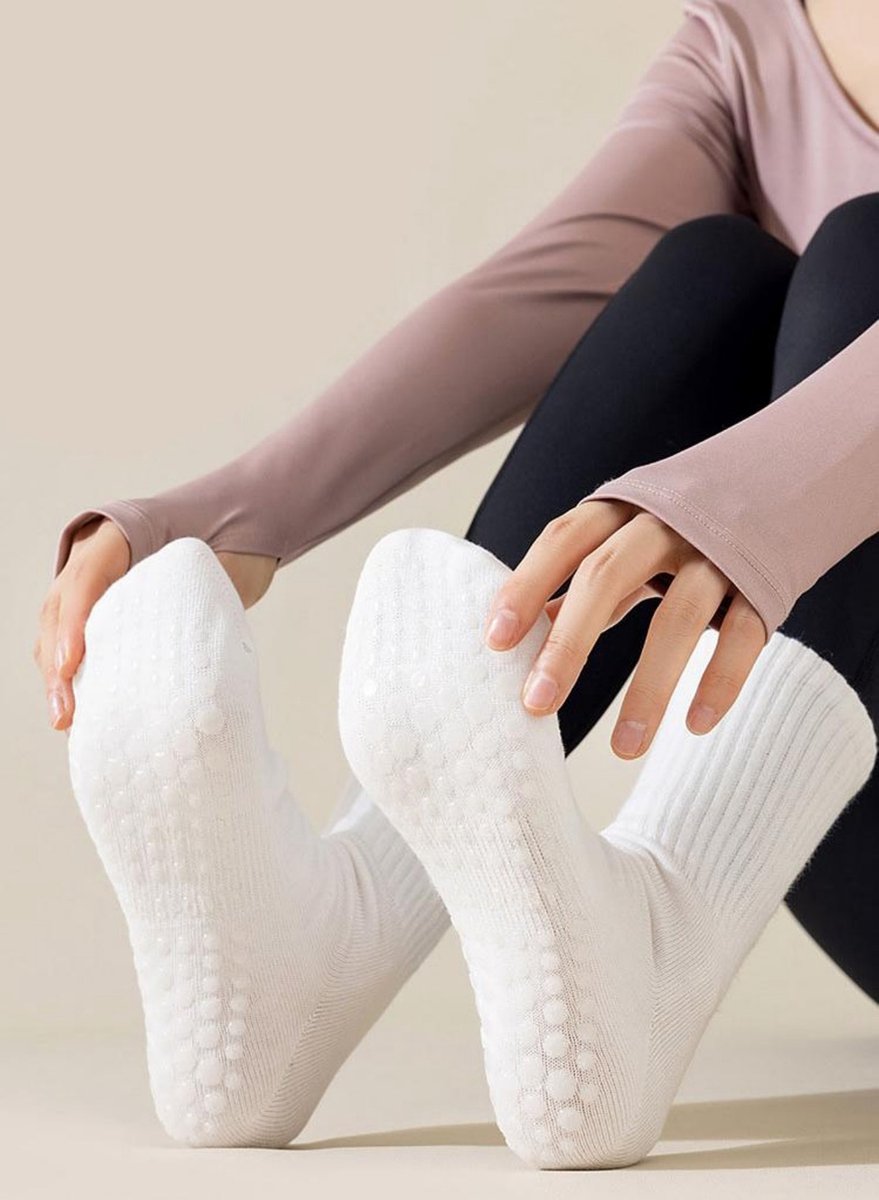 3 pairs of non-slip yoga socks for women - long Pilates socks for women - non-slip Pilates socks - spring and summer socks with a central tube - suitable for yoga, ballet, dance, ballet, fitness - size 35-41 - Image 2