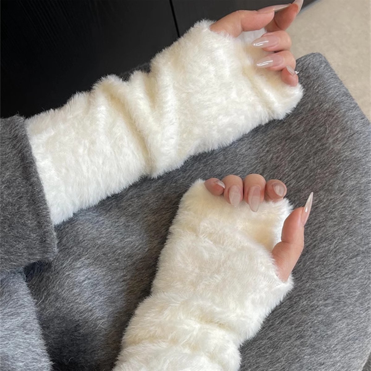 Gloves - Half Fingerless Gloves - Fingerless Gloves for Women - Hand Warmers - Wrist Warmers - Winter Gloves for Running, Cycling and Outdoors - One Size/27.5x8 Cm - White - 1 Pair - Image 3