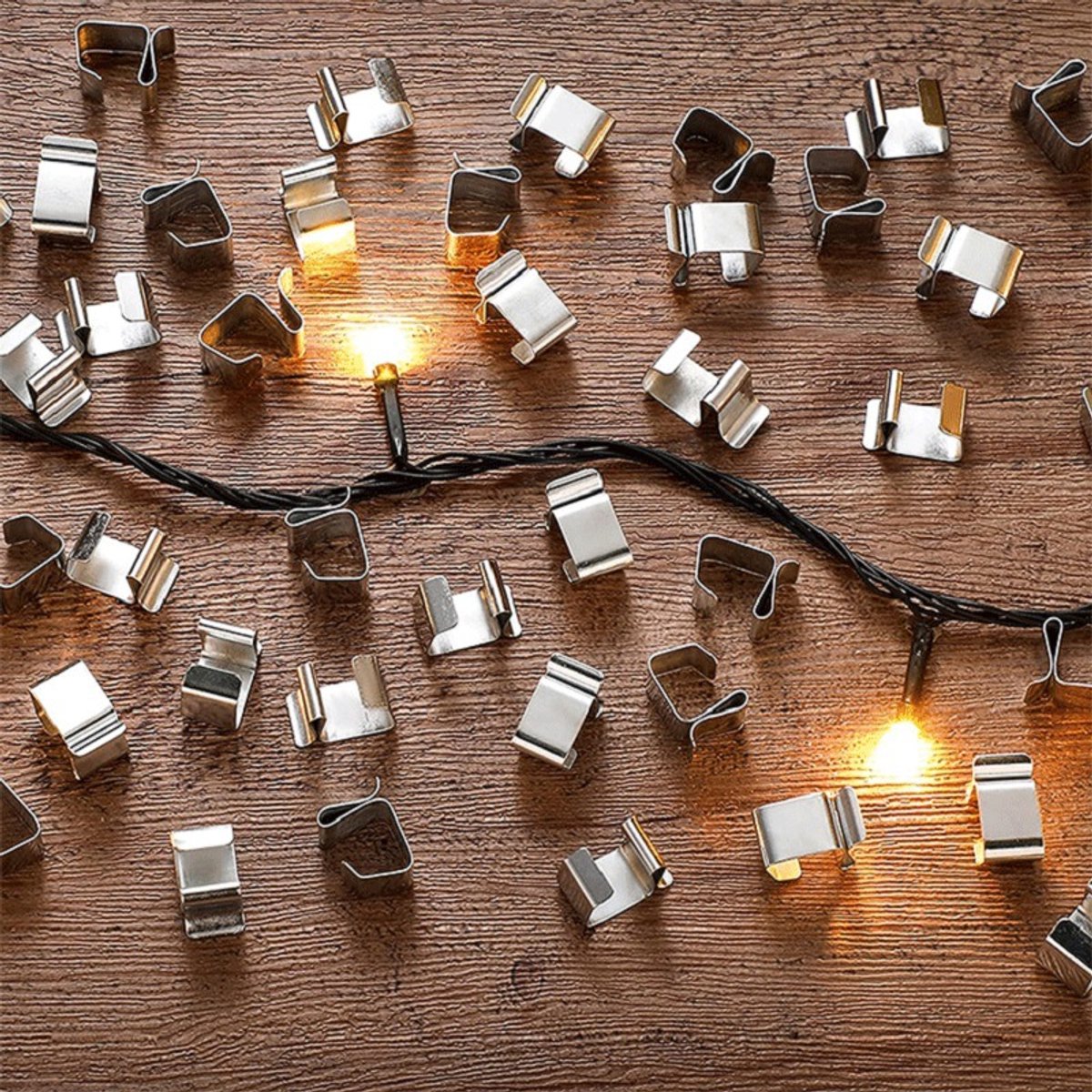 Cable Clips - 100 Pieces - Cable Holder - Halloween - Christmas - Nail Clip - Cable Tie - Clips - Cable Channel - Ties - Cable Lock - Cable Channels - Roof Hooks - Cable Clamp - Strong Clamping Force - 20 x 14 mm - Very Suitable for Party / Halloween / Ch - Image 3