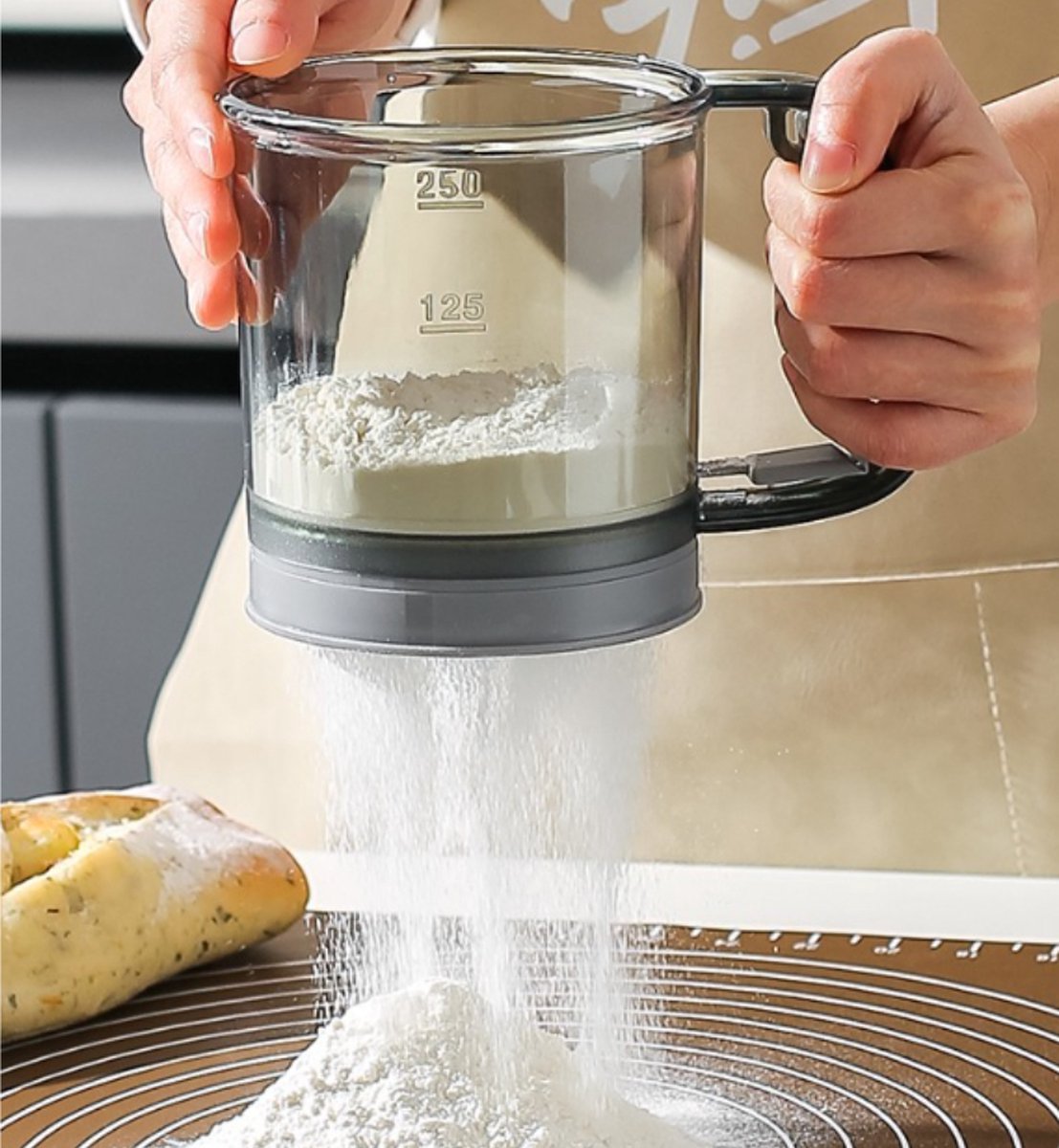 Flour Sieve - For Flour and Meal - Flour Sieve - Powdered Sugar Sieve - Sugar Sieve - Baking Utensils - Powdered Sugar Shaker - Hand Sieve - Double-Layer Sugar Sieve - One Hand - For Almond Powder, Powdered Sugar, Cocoa Powder, Cinnamon Powder - Image 2