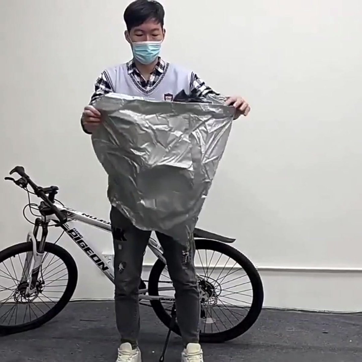 Universal Bike Cover for All Bikes - Waterproof Ultra Strong Oxford - Bike Cover for 1 / 2 Bikes - Bike Protective Cover - Bicycle Cover - Electric Bike, Mountain Bike, Etc - Black - For Bike Carrier and Storage - Image 2