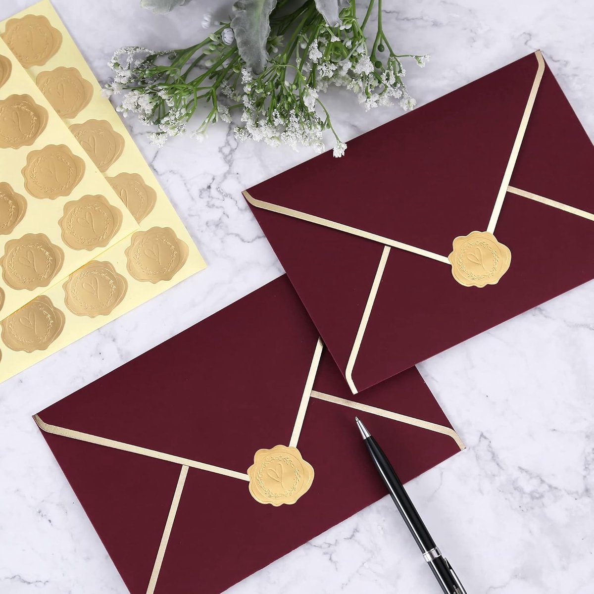 300 pieces - Sealing sticker - Gold sealing sticker - Sealing sticker - Gift sealing - Wedding sealing stickers - Envelope sealing sticker - For wedding invitations, greeting cards, and thank-you cards - Self-adhesive envelope closures - Gold - Image 4
