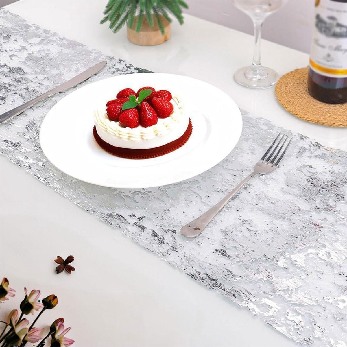Table Runner - 28*275 cm - Silver Table Runner - Silver Gold Foil Table Runner - Tablecloth - Polyester Table Runner - Sparkling Metal Mesh Roll Table Runner - for Wedding Decorations, New Year's Decorations, and Birthday Parties - Image 5