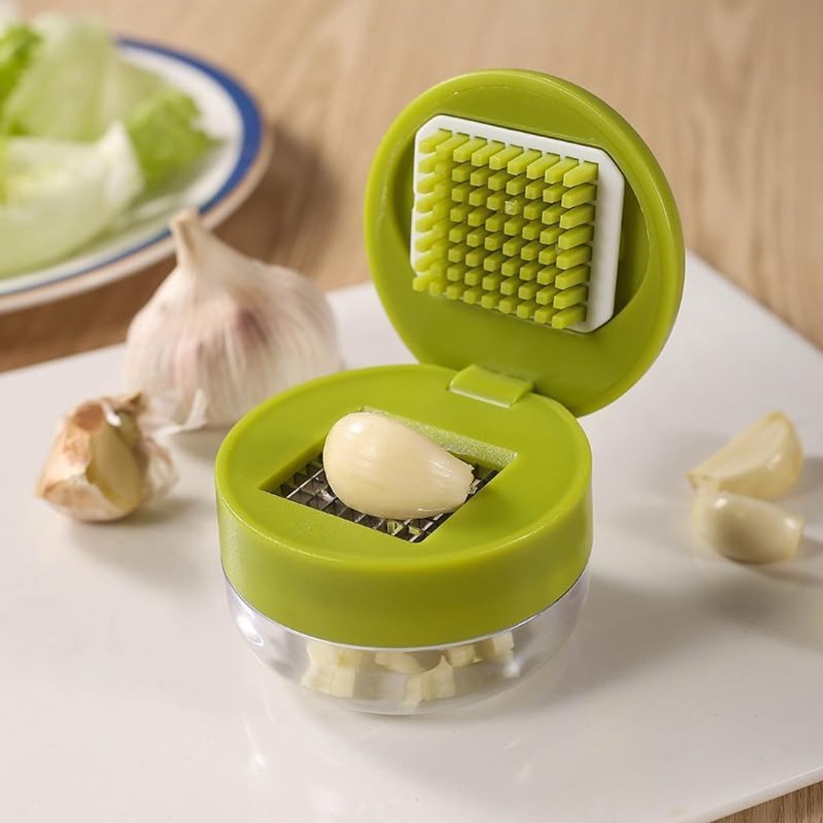 Garlic press - garlic chopper - Garlic Press - Suitable for Garlic - Manual Garlic Press - kitchen gadget press - Garlic presses - storage container - Ginger press - stainless steel knife cutter - crusher - for home and camping - Green - Image 1