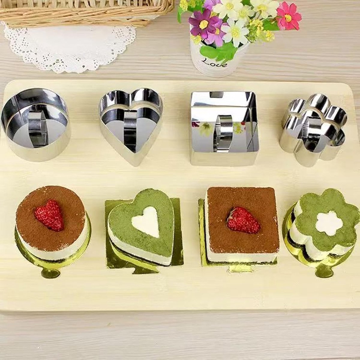 4 pieces - stainless steel - dessert rings - cake rings - with handle - molds - for baking and cooking cakes, mousses, and desserts - 8*3.8 cm - silver - square, round, heart shape, flower shape - Image 3