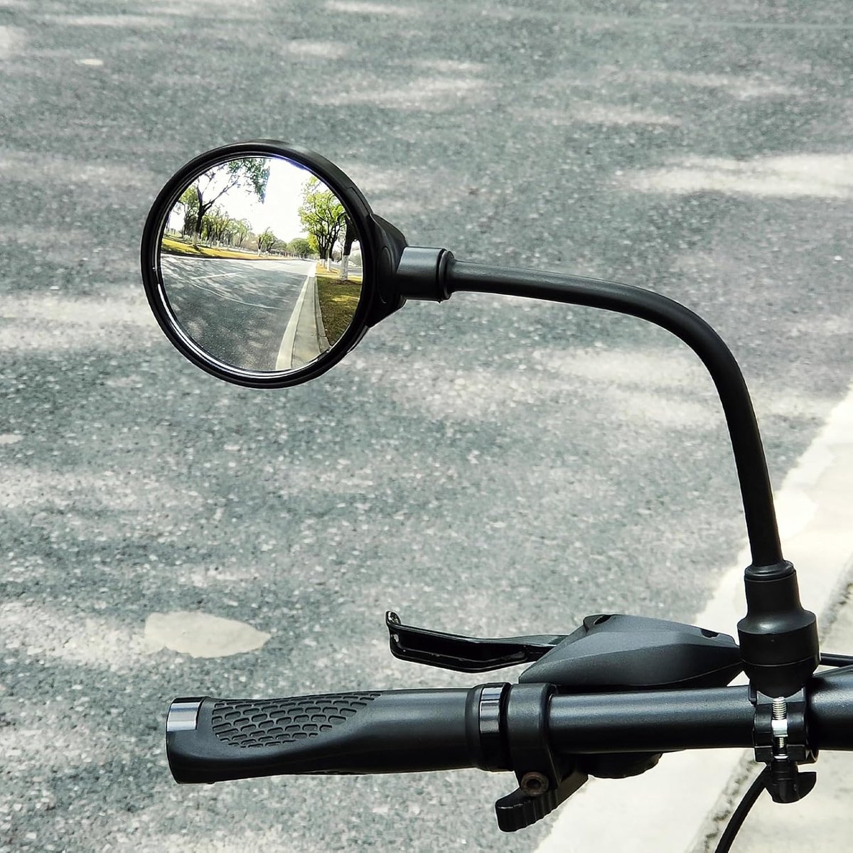 Bicycle Mirror E-bike Rearview Mirror - handlebar lens bicycle mirror - Bicycle mirror right - round mirror - safe rearview mirror for bicycle - scratch-resistant glass lens - adjustable and rotatable safe rearview mirror - 360º Rotatable - Image 2