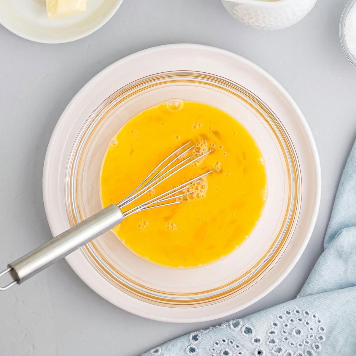 Set of 5 Egg Beaters - 10 Inch - Whisk - Beater Set - Kitchen Whisk - Hand Mixer - Silicone Egg Beater - Manual Egg Beater - Scratch-Free Beating - Non-Stick - for Beating Eggs, Blending, Whipping & Stirring - Black - Image 2