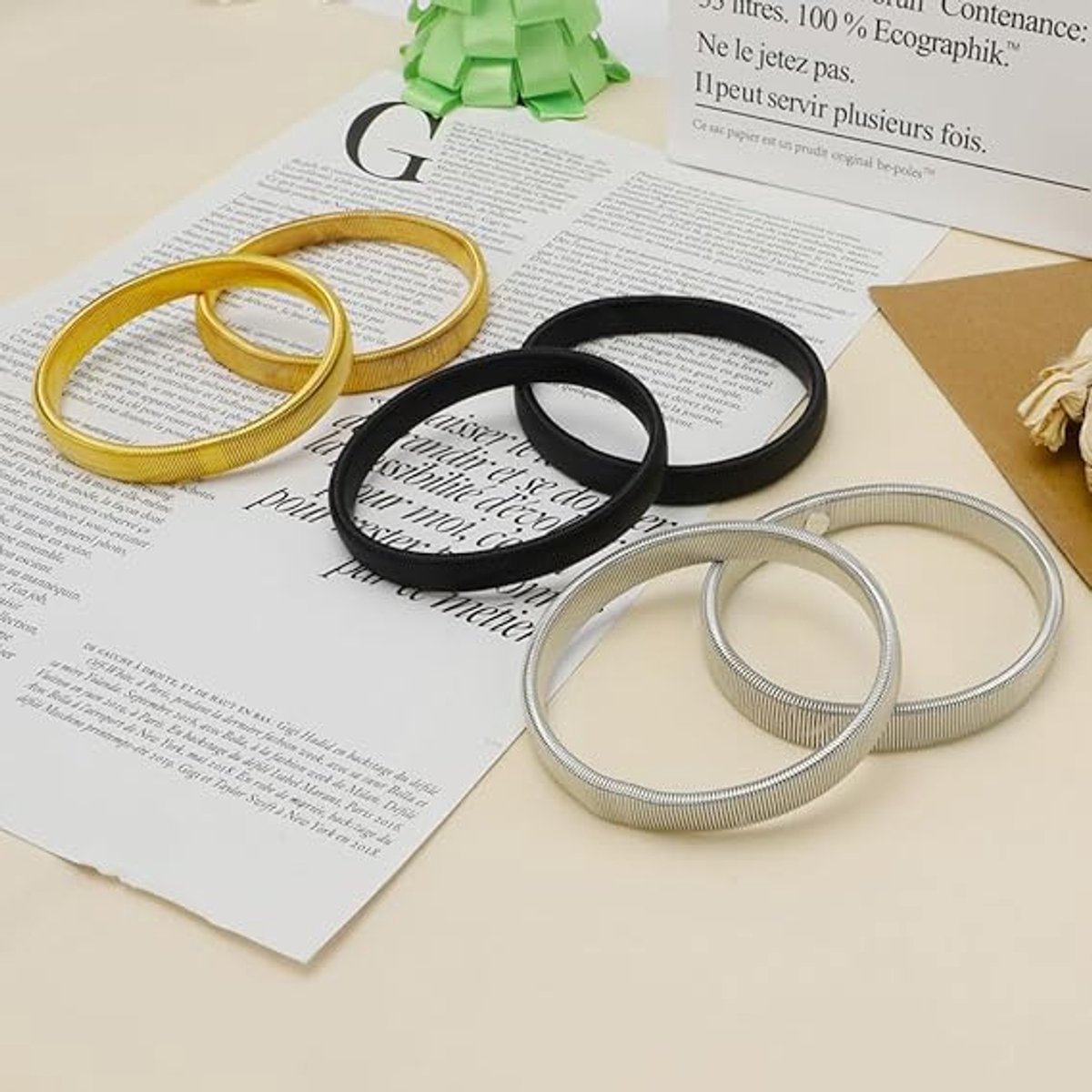 Sleeve Holder - 3 Pairs - Sleeve Holder - Sleeve Holders for Women and Men - Classic - Elastic - Women and Men - Sleeve Holders - Unisex Elastic Bracelets - Metal Sleeve Holders - Anti-Slip Bracelet - Image 4