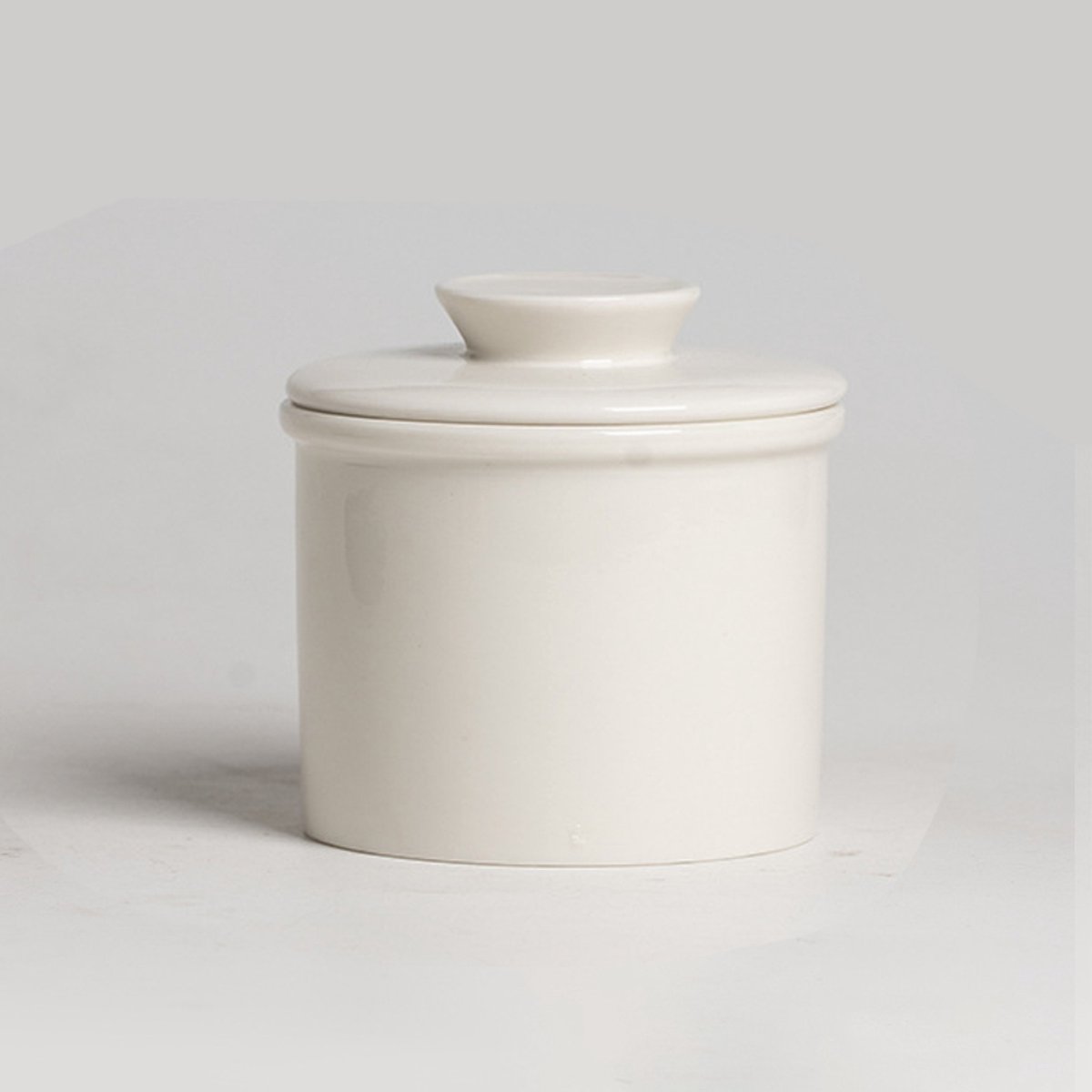 Butter dish - Ceramic - Butter storage box - Butter dishes - Butter dish - Butter pot - With lid - For spreadable butter - White - Image 1