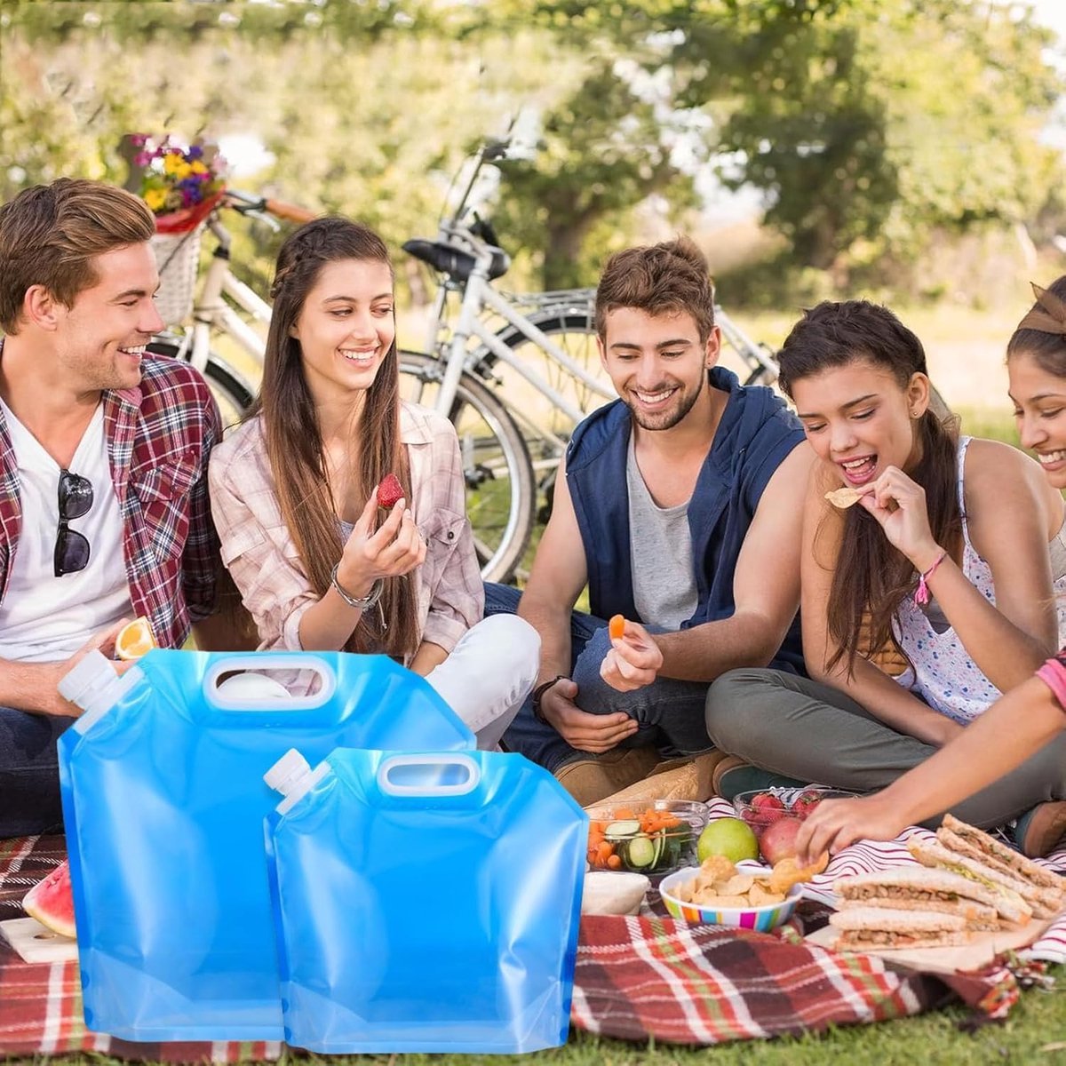 Collapsible Water Jerrycan - 4-Piece Water Reservoir Set - 5 and 10 Liter Flexible Water Jerrycan with Closed Lid and Faucet Switch - Emergency Water Reservoir - Outdoor Life - Emergency Kit - Home Emergency Kit - Portable Emergency Drinking Water Bag - Image 2