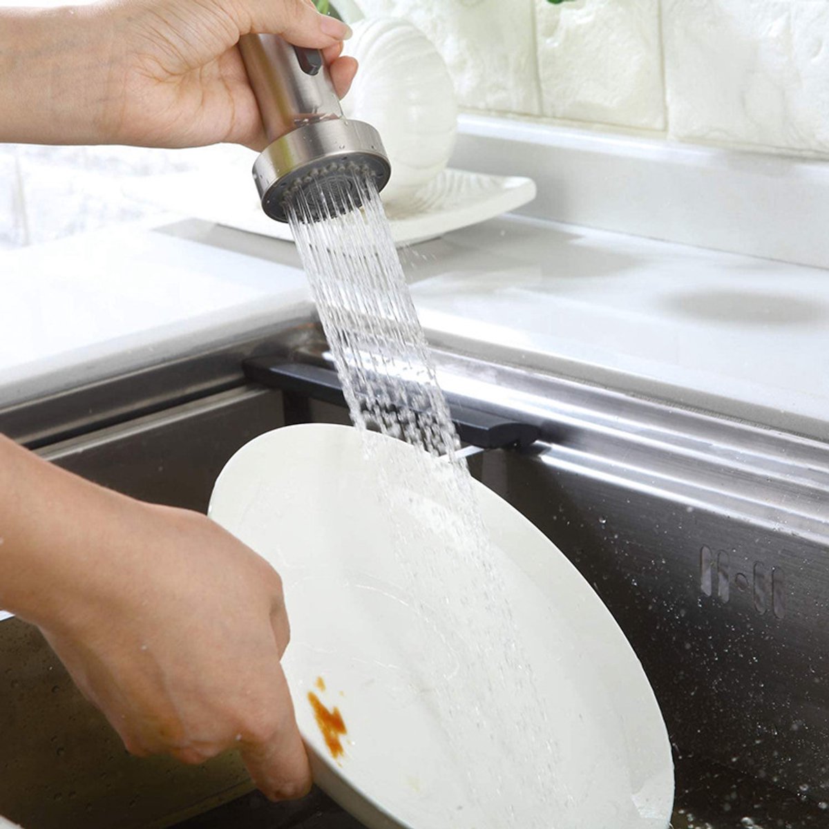 Extendable faucet head - Kitchen faucet head - Spray head - Faucet connector - Faucet attachment - Universal G1/2 - Faucet extension - 2-function - ABS chrome plated - silver - 100*52*52mm - Image 3