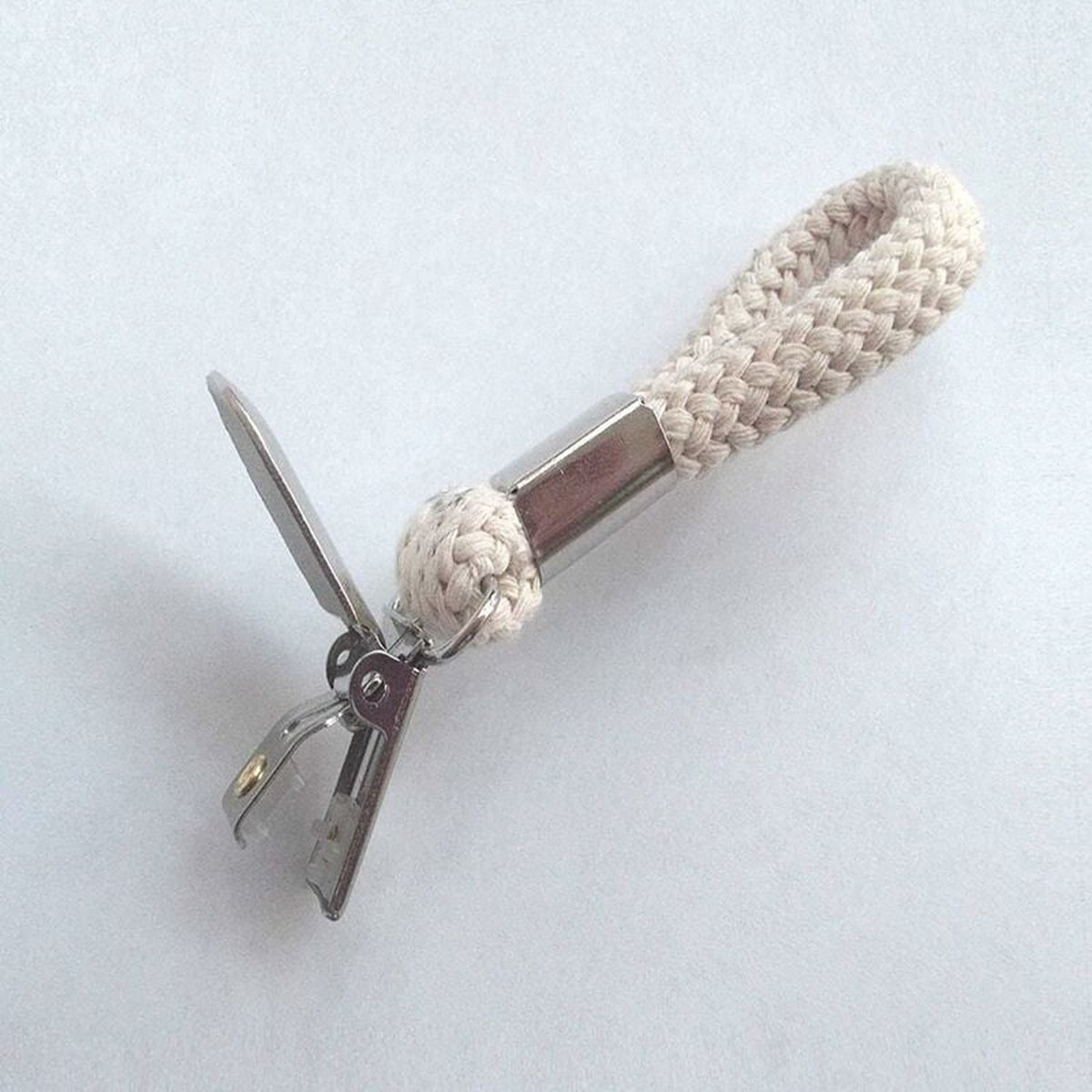 Towel hooks - 10 pieces - Tea towel hooks - Towel clips - Iron and cotton rope - beige and silver - 2.3x11.5cm - for hanging tea towels, beach towels, bath towels - Image 3