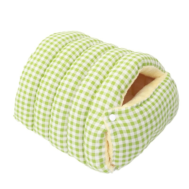 Cat house - Cat basket - Plush and warm - Removable and washable - Closed cat bed for winter - Suitable for indoor and outdoor use in winter, camping, traveling, in the bedroom, living room and apartment - Green and white checkered - Image 1