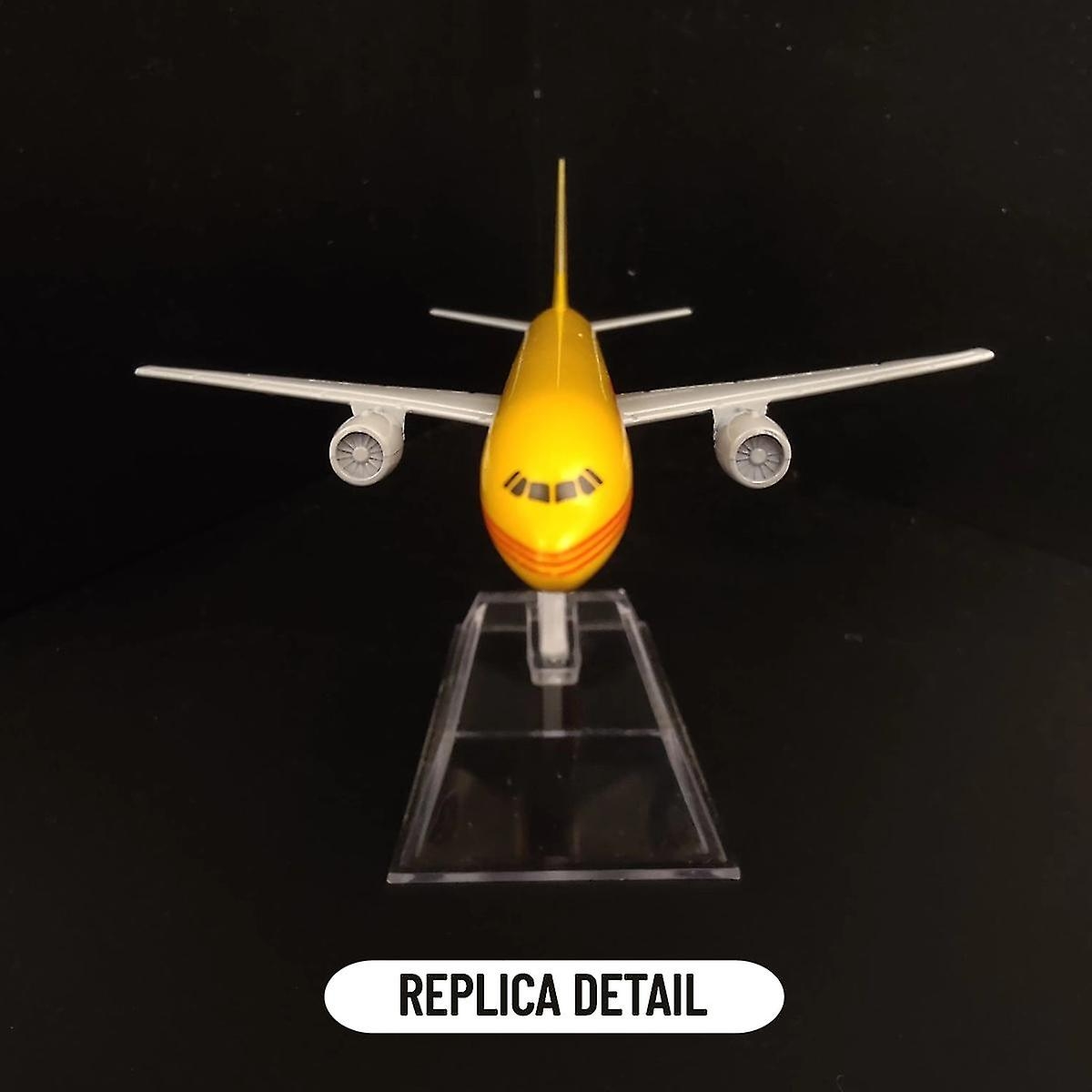 DHL Boeing 757 1:400 Scale Diecast Metal Airplane Replica Model - Image 3