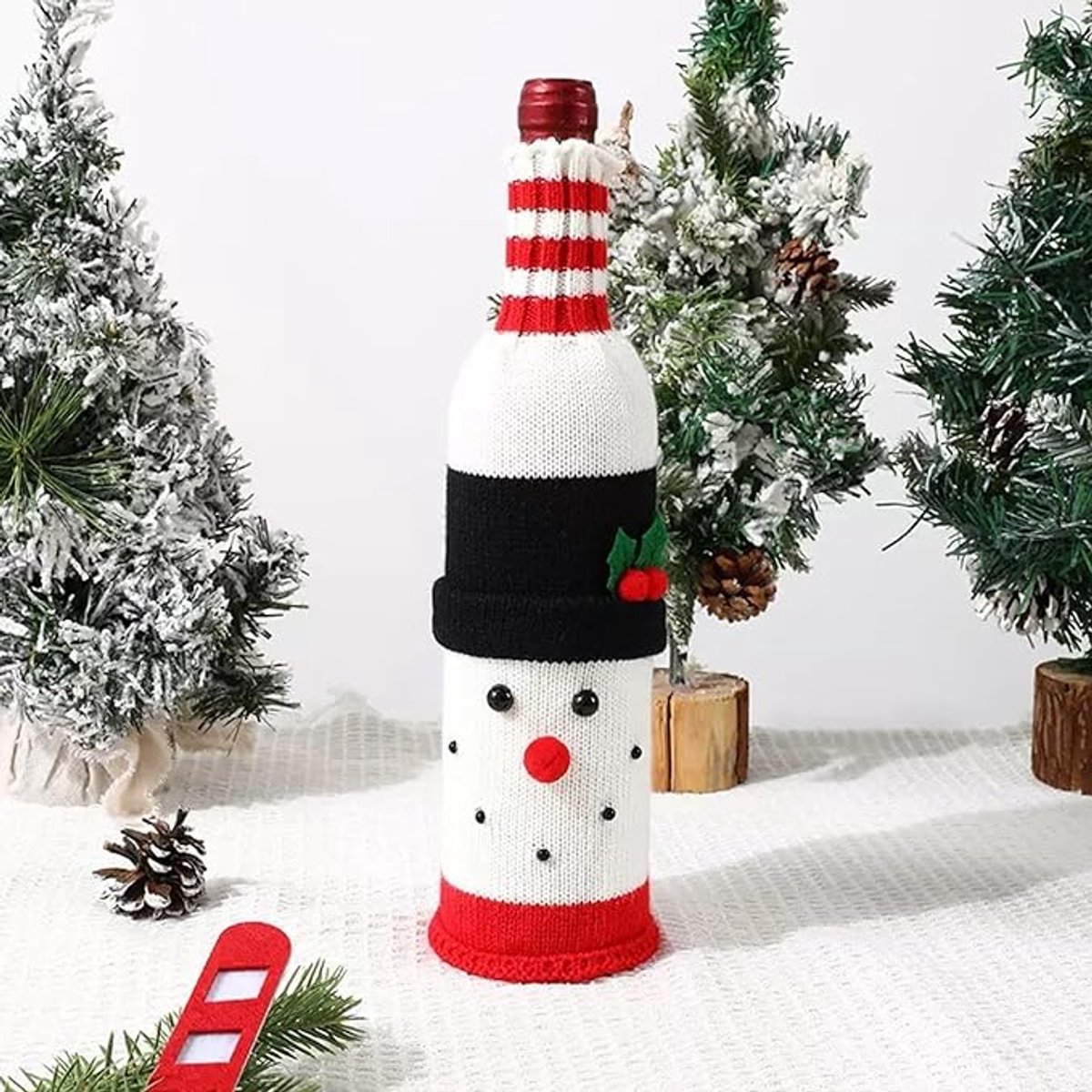 Wine Bottle Cover - Christmas Wine Bottle Cover - Hand-Knitted Cartoon Decorated Bottle Cover - Christmas Gifts for Adults - Perfect for Holiday Party Decorations (3-Piece Set) - Image 6