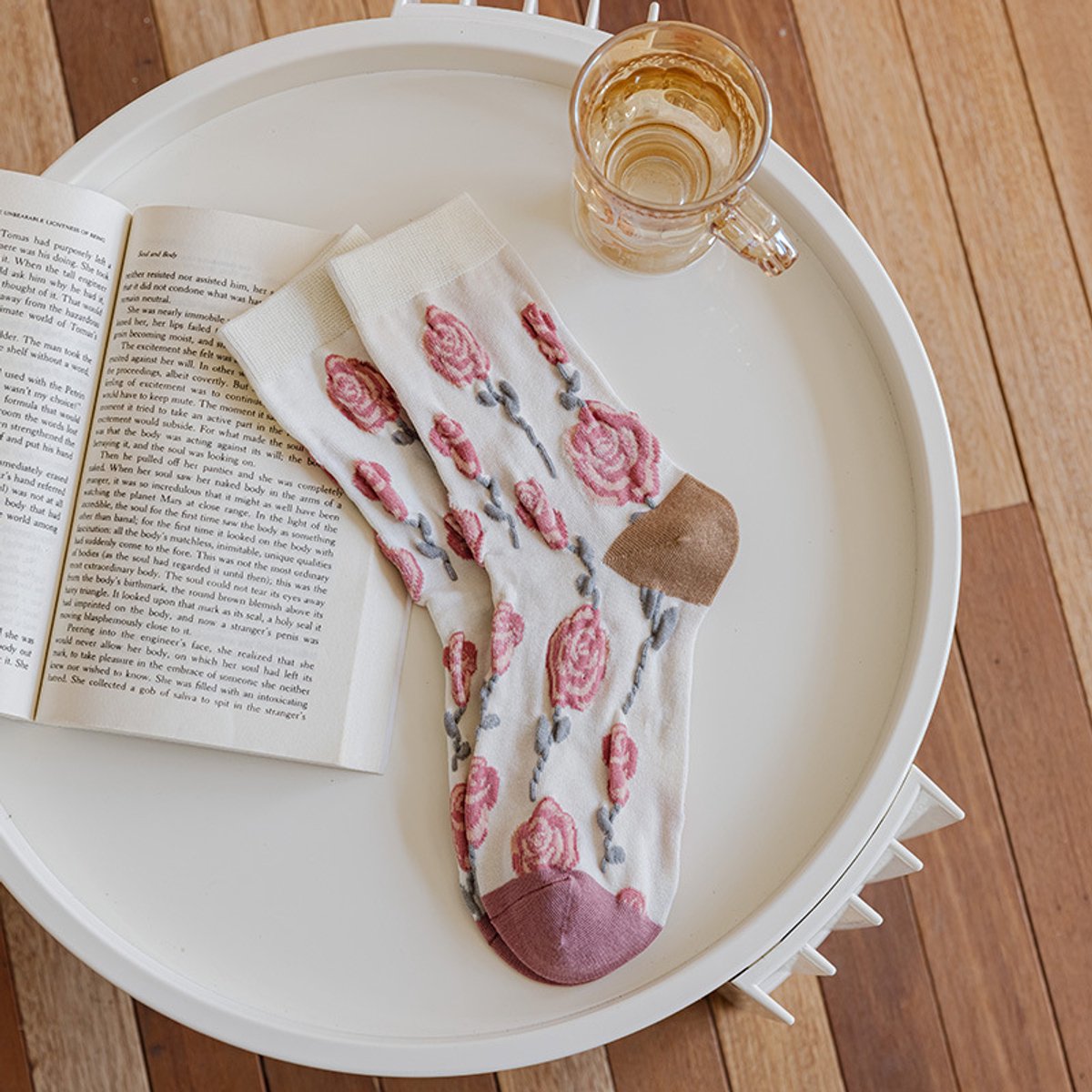 Women's slipper socks (4 pairs) - House socks - Pink socks - Women's autumn and winter socks, with sweet-smelling suede - Vintage print embroidered women's socks - Image 3