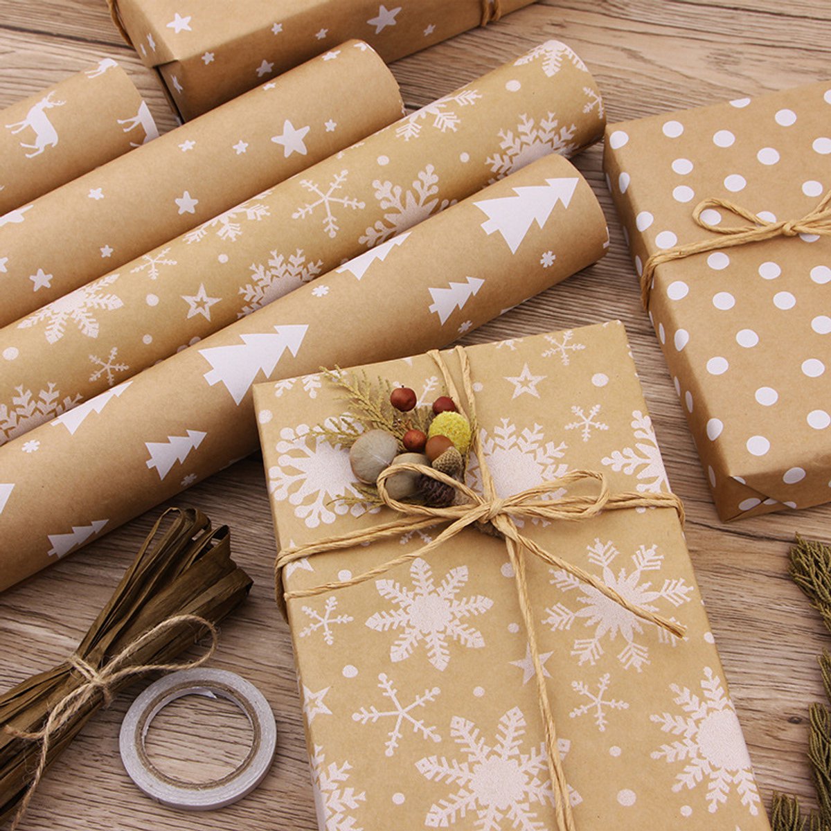 Gift Wrapping Paper - Wrapping Paper - 5 Rolls - Gift Wrapping Paper - DIY Gifts - Eco-Friendly Materials - Wrapping Paper with Christmas Tree and Snowflake Pattern - 0.43*3 Meter - Image 3