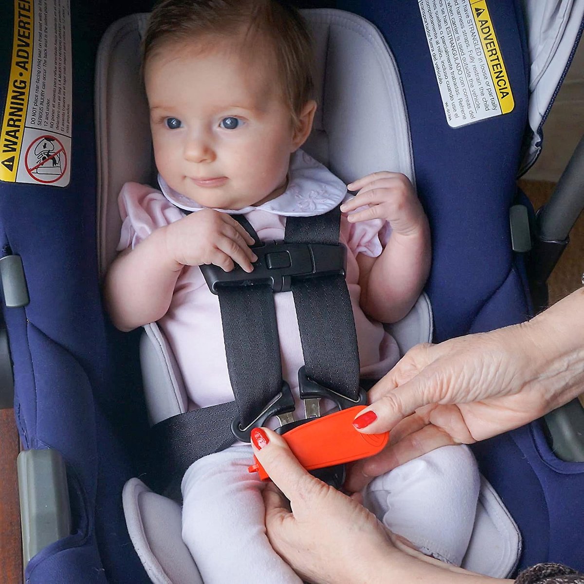 Car Seat Buckle Release Tool - Easily releases child seat buckles - Simple tool for parents, grandparents, and older children - Image 4