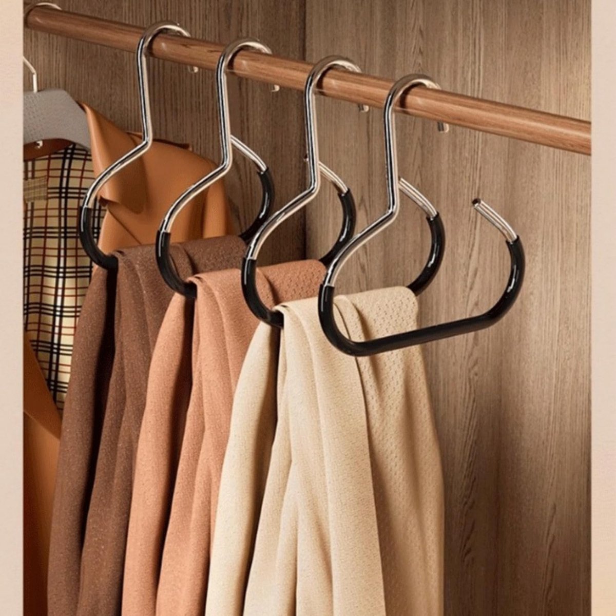 10-pack - Non-slip - Space-saving - Storage rack - Wardrobe belt/scarf hooks - Suitable for displaying hats, vests, ties, shawls (black) - Image 1