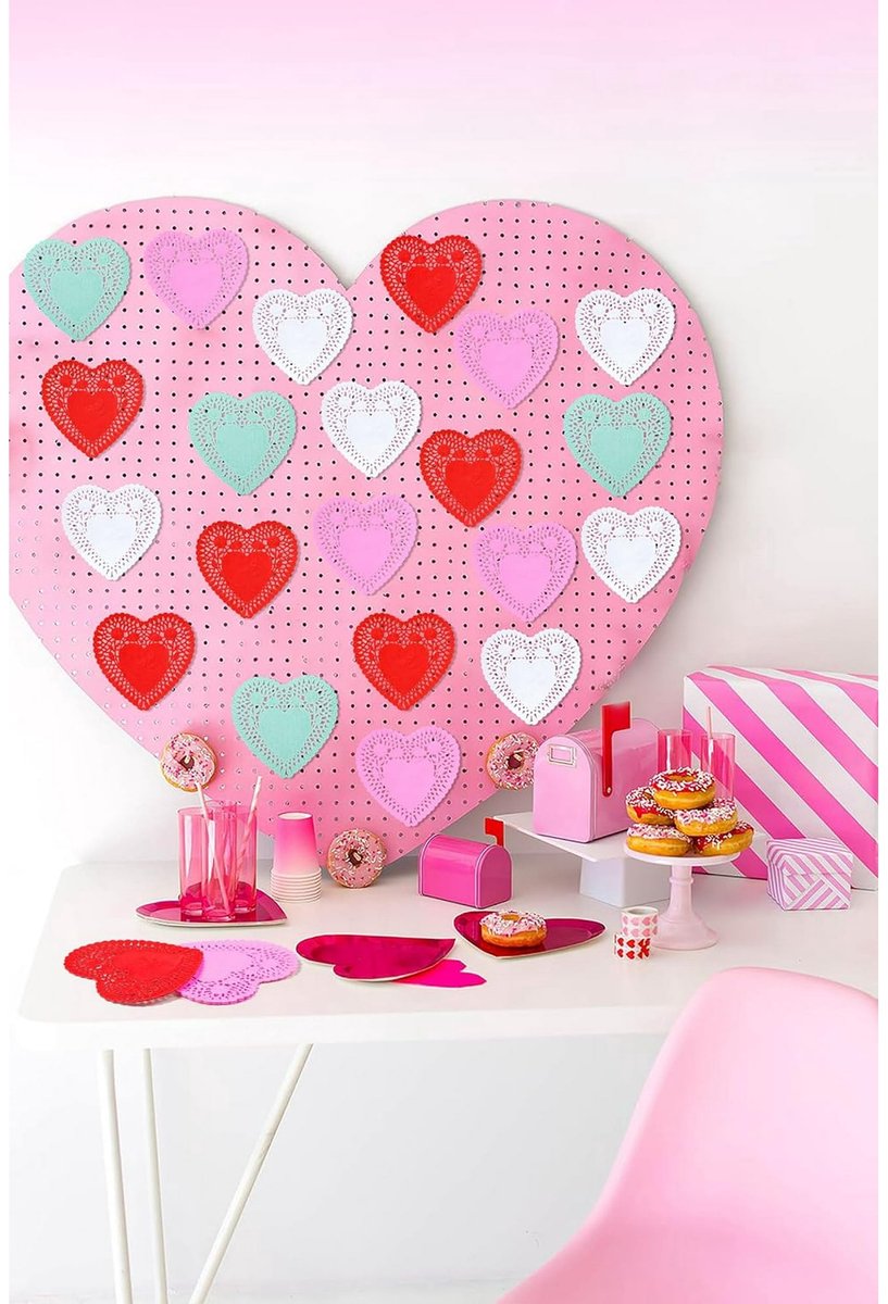 600 Paper Heart Tablecloths - Valentine's Day Decorations, Red/Pink/White Lace Cutouts - Valentine's Day Decorations for Weddings & Parties - 4 Inches - Image 1