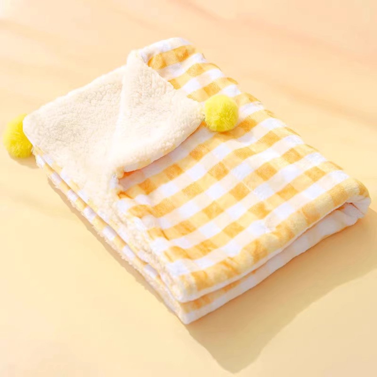 Pet Mat - Soft Pet Blanket - Warm Plush Blanket for Dogs and Cats - Comfortable & Cozy Sleep Blanket - 55*45cm - Yellow - Image 1