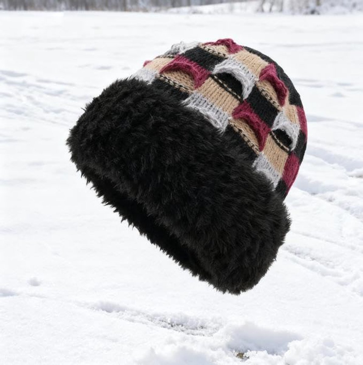 Winter Warm Knitted Hat - With Fleece Lining - Unisex - Suitable for Cold Weather（Black） - Image 1