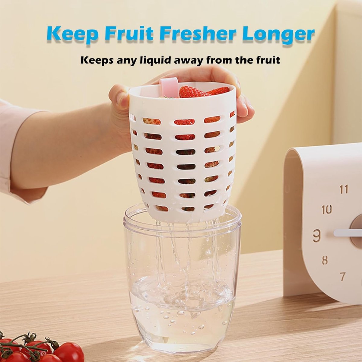 Fruit Bowl - Salad Bowl - Leakproof reusable food container with lid and draining basket - Suitable for work, school, and travel. - 650 ml (Vegetable) - Image 5