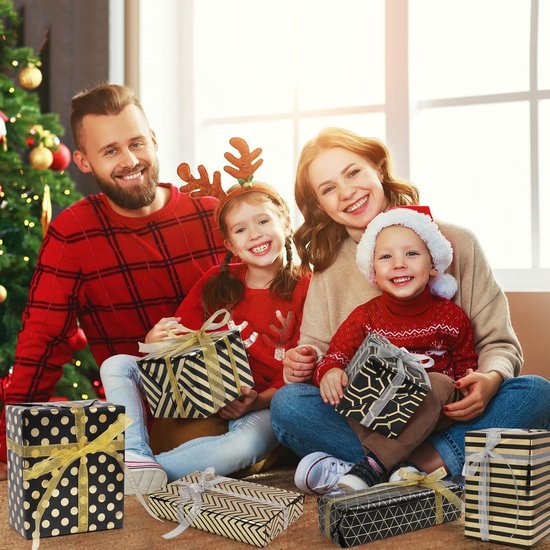 Wrapping Paper Set - 6 Rolls Gold & Black Christmas - Includes Ribbon & Stickers - 43x300 cm Per Roll - Image 5