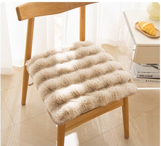 Seat cushion - Seat cushion - Seat cushion for the living room - Soft and comfortable chair cushion with non-slip bottom - Suitable for cars, home offices, dining rooms and kitchens (brown, 45 x 45 cm) - Image 1