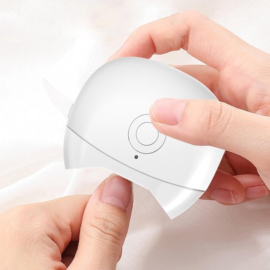 Electric nail clipper - Automatic nail clipper - Safe nail clipper with wireless charging - With LED light and collection container for nail debris - Suitable for children, adults and seniors - Image 1