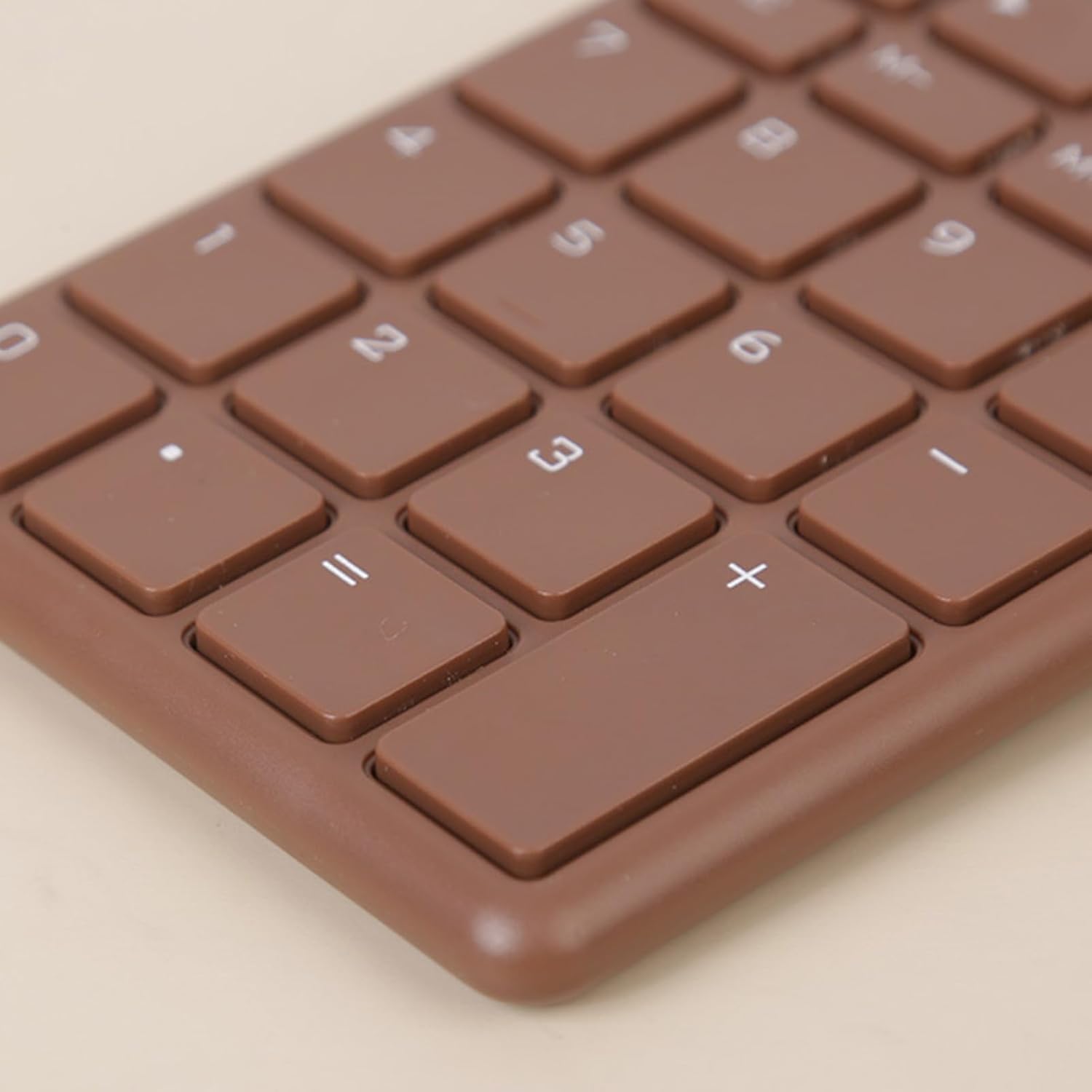 Calculator - with LCD display - Portable - Silent - Brown - 1 pack - Image 3