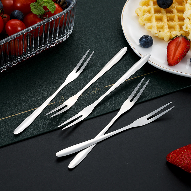 Forks - Reusable Mini Forks with 2 Prongs - for Appetizers, Desserts, Fruit, Cocktails, Parties, Travel - Set of 5 - Stainless Steel - Silver - Image 3