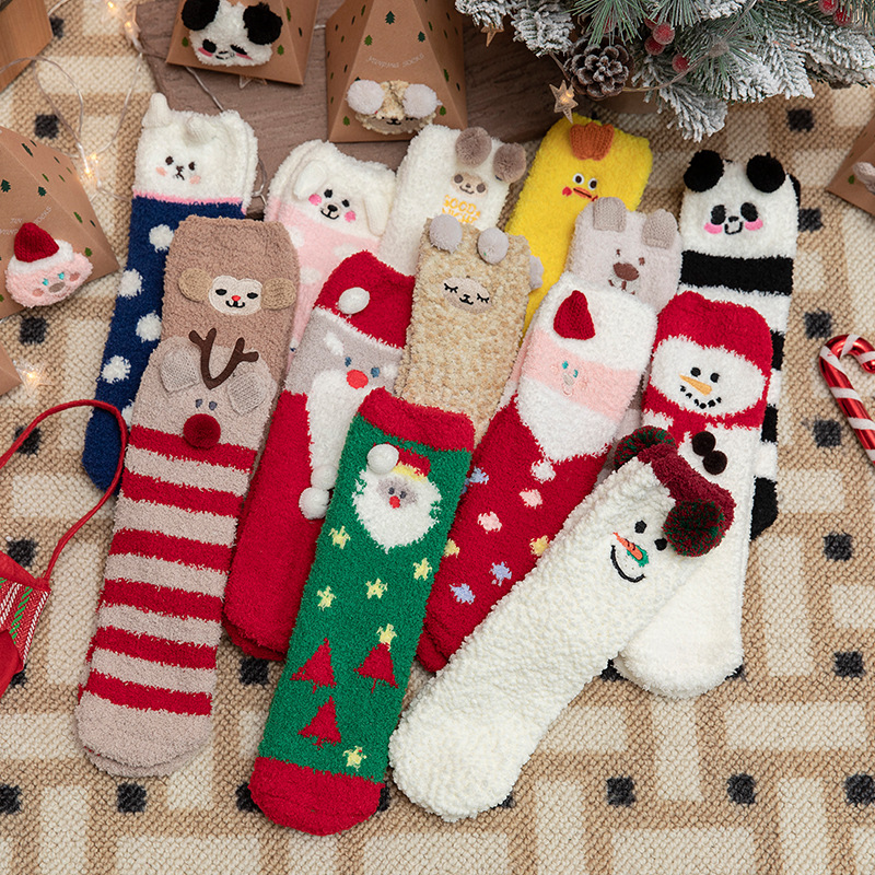 Christmas Socks - Mid-Tube Autumn and Winter Men and Women - Thickened Coral Fleece Socks - Christmas Gift Box Socks - Green Christmas Tree Style - One Pair - Image 3