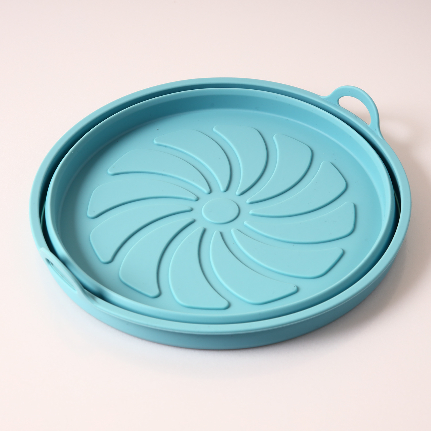 Silicone Airfryer Tray Foldable - Reusable Basket - Heat Resistant & Dishwasher Safe - Round - Blue - Image 1