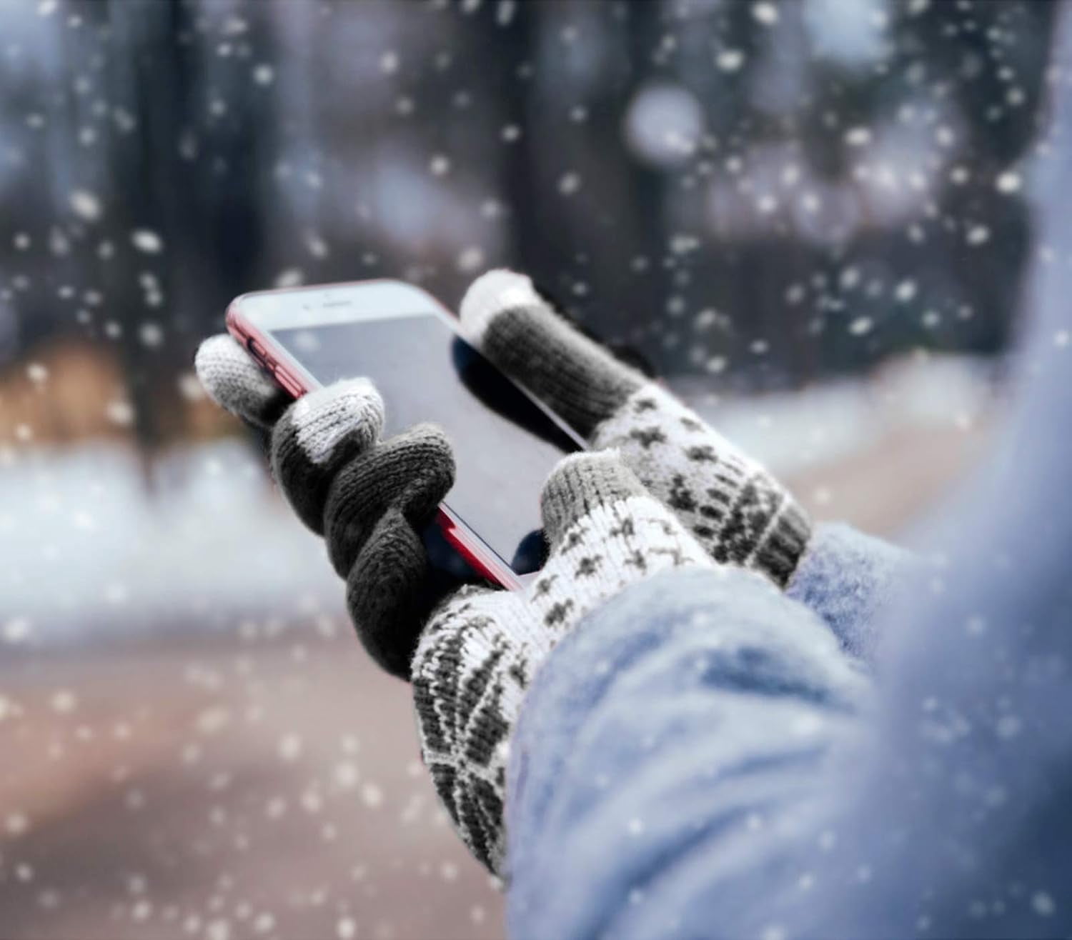 3 Pairs Touch Screen Gloves with Snow Flower Pattern, Warm Knit Winter Gloves Christmas Gifts Stocking Stuffers for Women Black White Red - Image 5