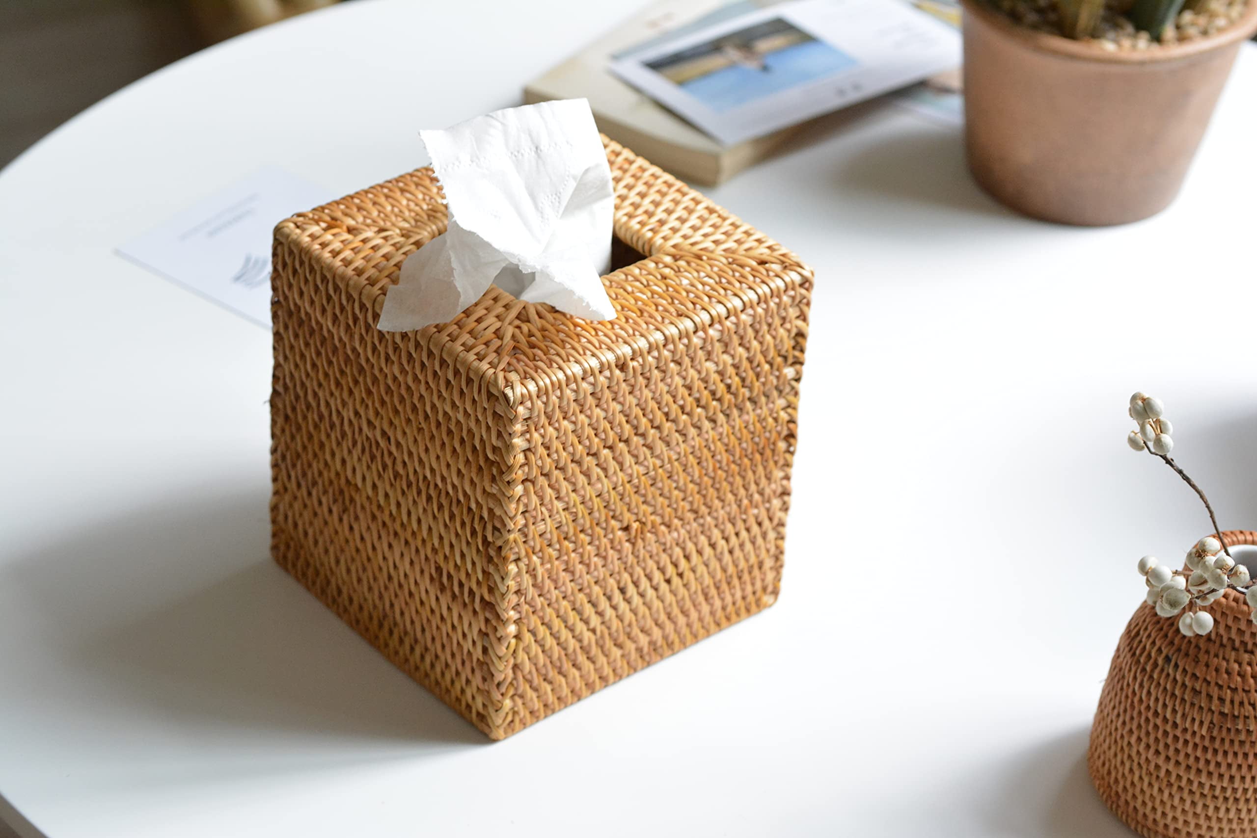 [Gazdag]Rattan Tissue Box Cover Square, Hand Woven Wicker Tissue Holder, 5.5 x 5.5 X 5.7 inch, Natural - Image 4