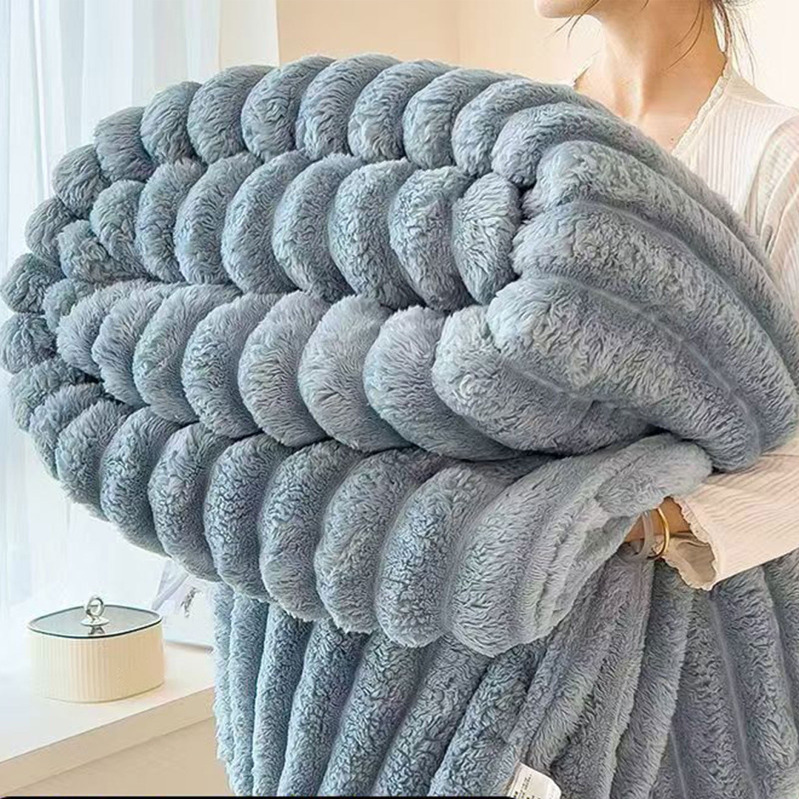 Djunllk Throw Blanket for Couch - Dark Gray Super Thick Double Layer Soft Blanket, Throw Blanket All Year Round Home Decor Fuzzy Warm Gifts for Women 27.5