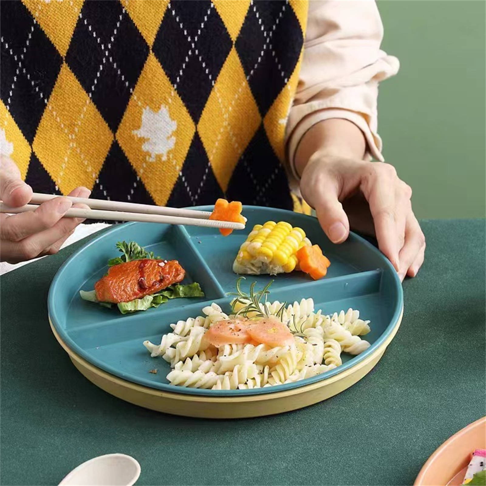 JWDX Tableware Clearance, Wheat Plates for Adults Reusable Dinnerware Set Kids Divided Plate Bariatric Plastic Salad Lunch Tray Microwave and Dishwasher A - Image 2
