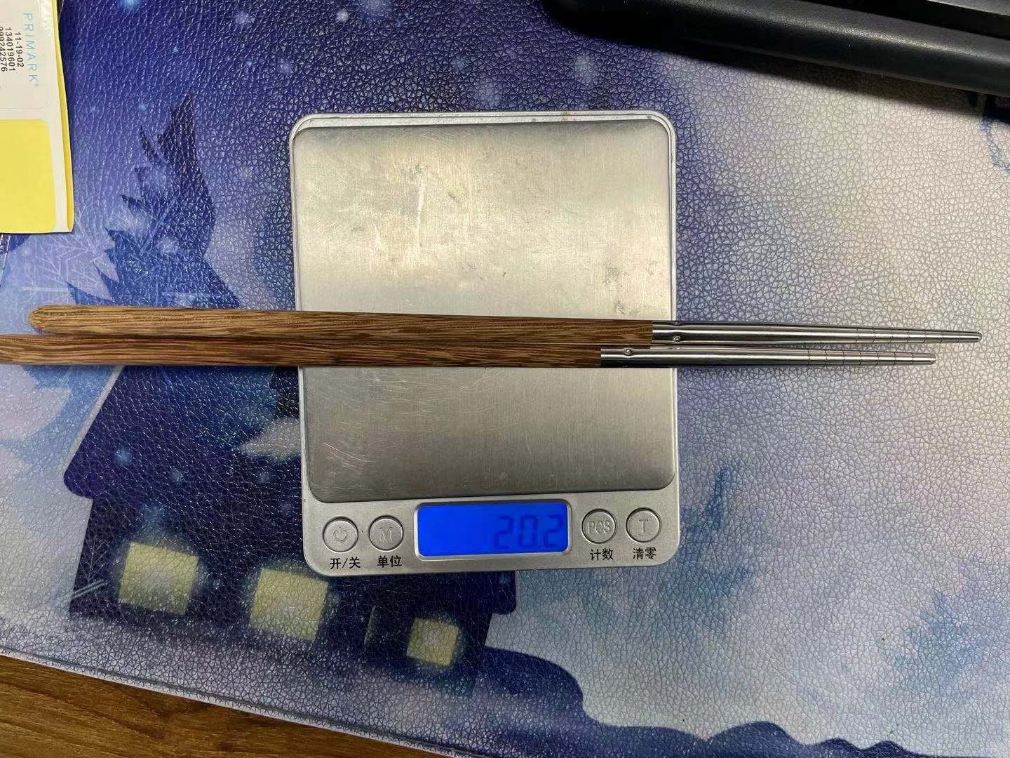 JWDX Tableware Clearance! Household High-Grade Non-Lacquered Non-Slip Light Chopsticks Wooden Luxury Kitchen，Dining Bar, Stainless Steel Bowl Promotion Include 1 Pair of Wooden Chopsticks AS shown - Image 4