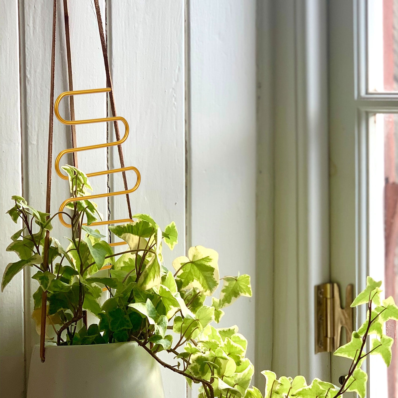 SWETRACE 2Pcs Curved Shape Iron Garden Trellis for Indoor Potted Plants Home Decorative Support 13.4x4.1in - Image 6
