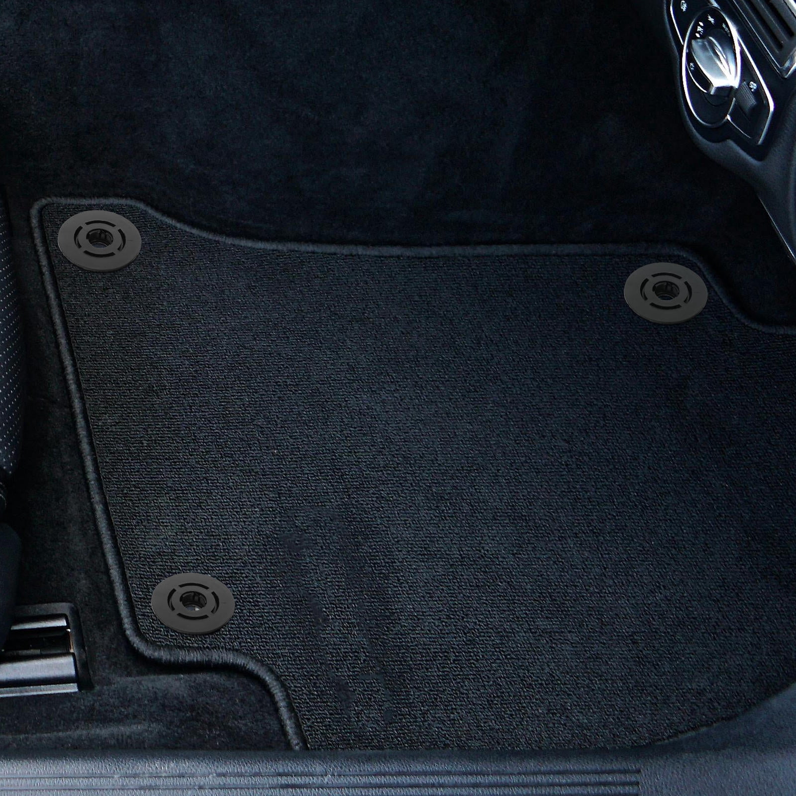 SWETRACE 4Pcs Car Accessories Floor Mat Clips Black Plastic Clips for Vehicle 1.57X1.57X0.28in - Image 6
