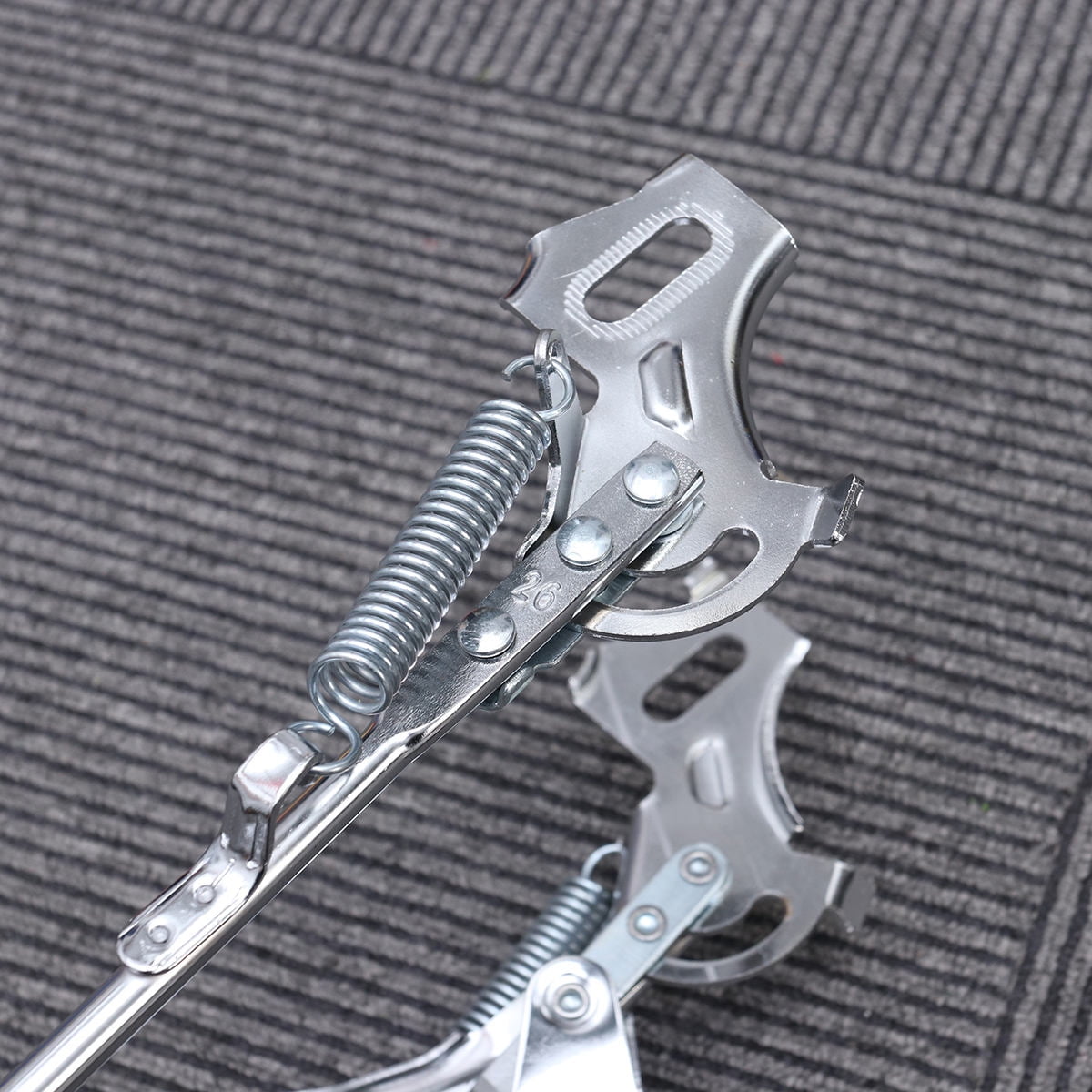 SWETRACE 1Set Iron Bike Bracke for Bikes with Rear Kickstand 38 x 25 x 0.4in Silver - Image 2