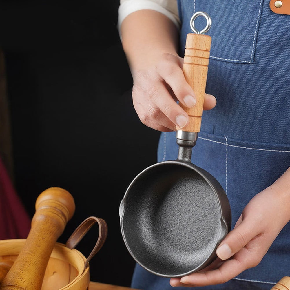 Deepened cast iron oil pouring pan mini pan for hot milk and frying eggs - Image 5