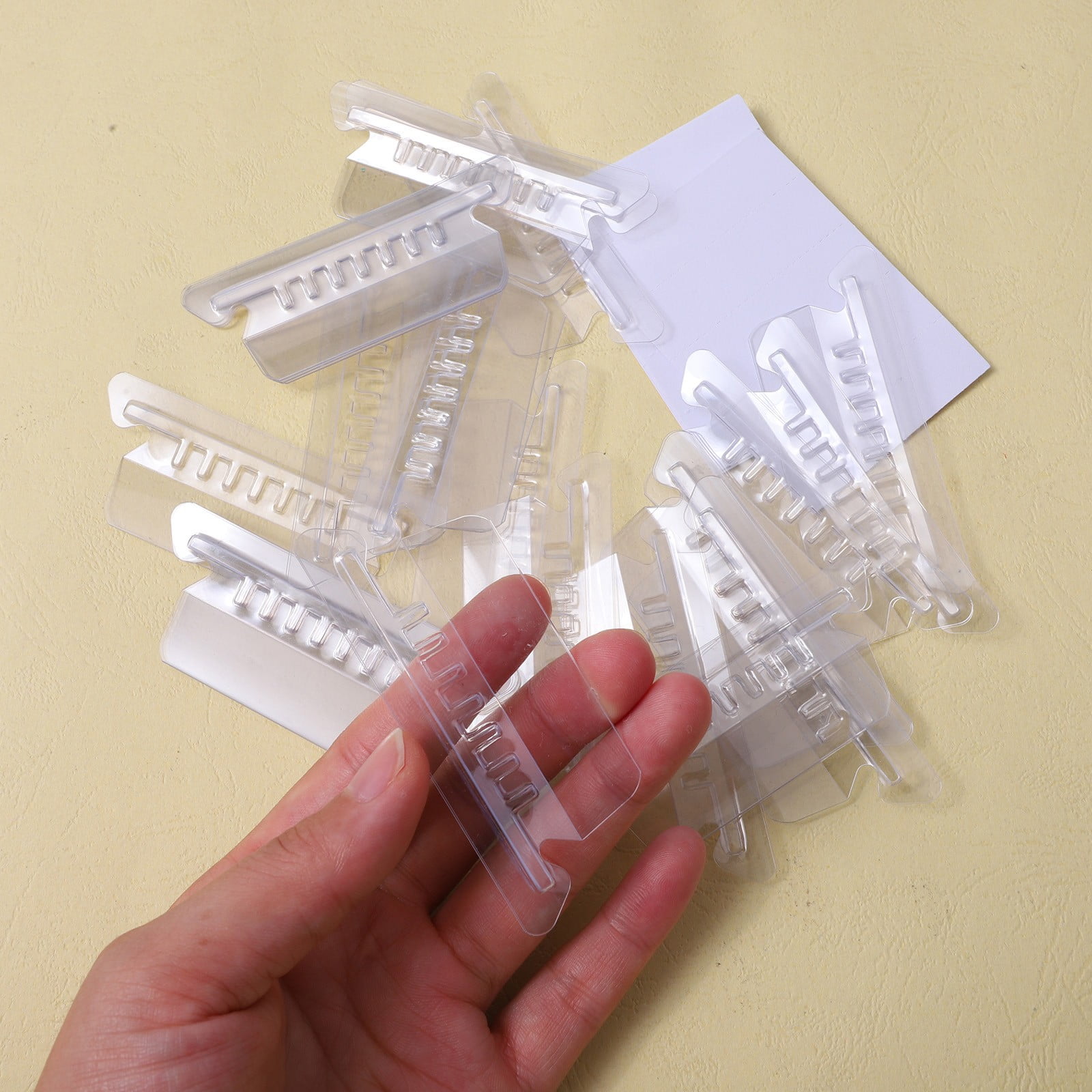 25 Pieces 3.5 Inch Clear Hanging Folder Tabs Hanging File Folder Tabs Clear Tabs for Hanging File Folders, Hanging File Folders with Tabs Office Hanging Files,Universal UNV43313 1/3 Cut Tab (Clear) Clear(100pc) - Image 5