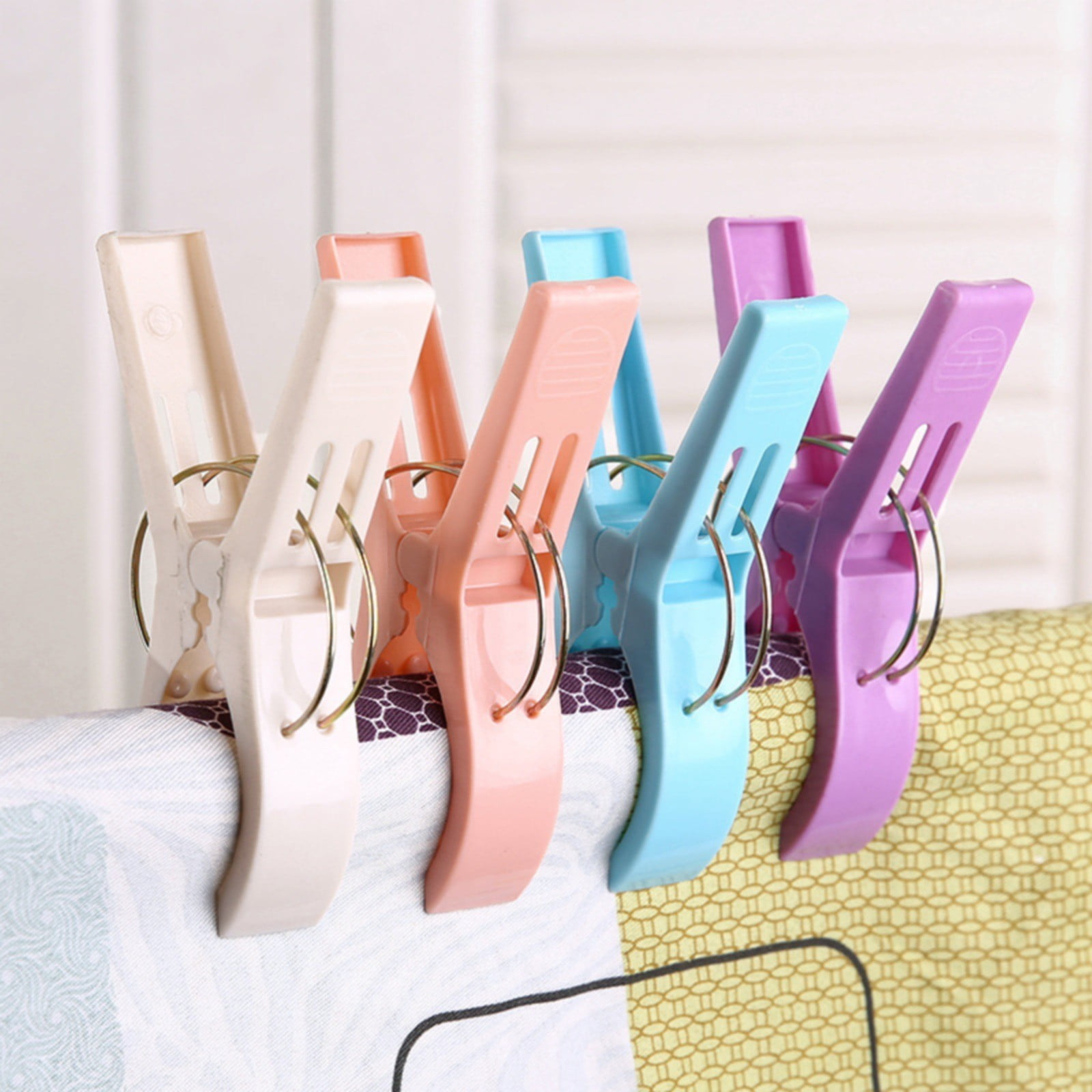 Beach Towel Clips, Colour Beach Clips, Towel Clips for Beach Chairs Cruise, Heavy Duty Clothes Pins-Keep Your Towel from Blowing Away, Beach Accessories for Vacation, Set of 4, 3.34x4.72 3.34