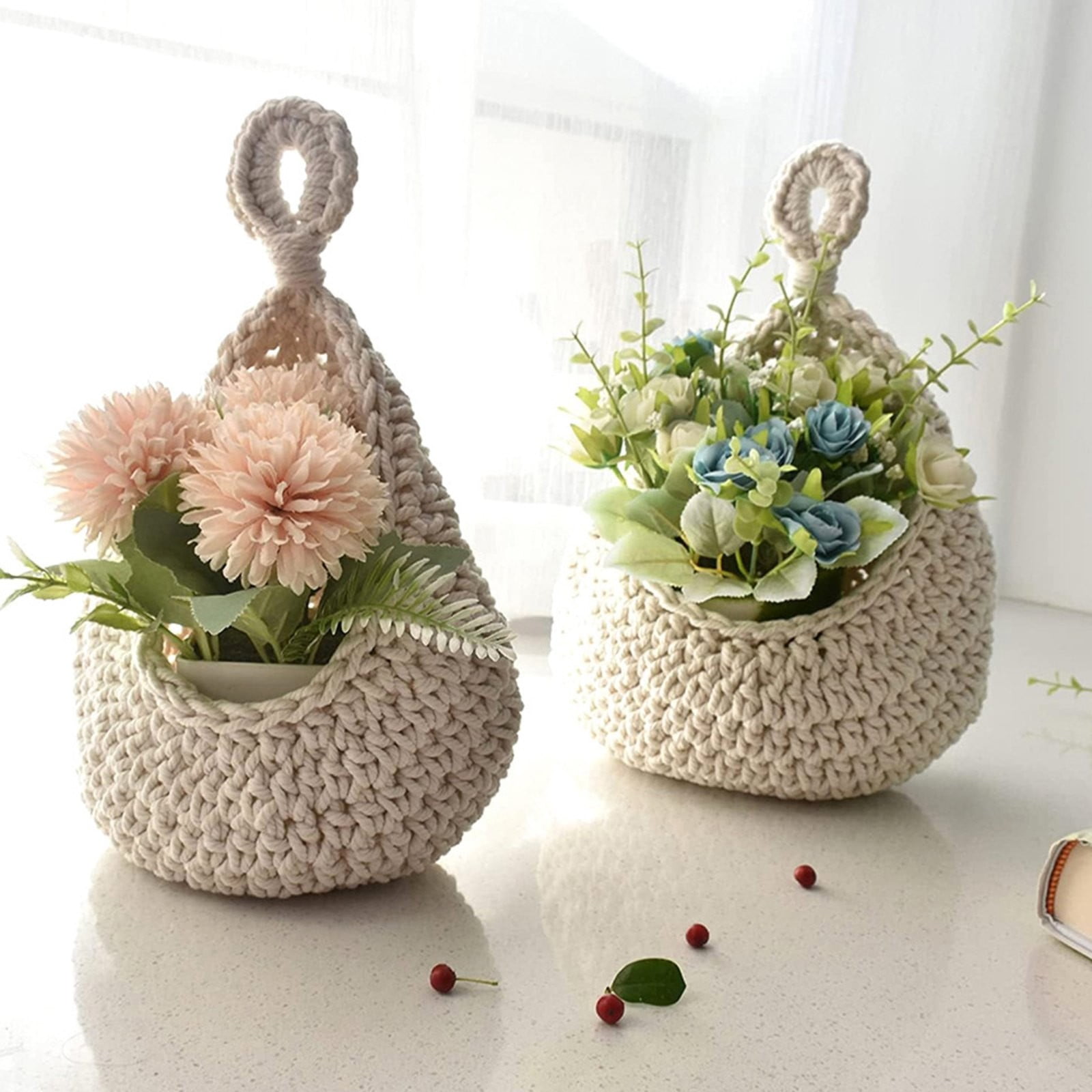 Woven Breads Baskets, Oval Small Fruit Baskets, Stackable Plastic Wicker Baskets for Serving Vegetables, Kitchen, Restaurant, Outdoor, Imitation Rattan, 1 Pcs, 7.48x5.11x2.75 7.87