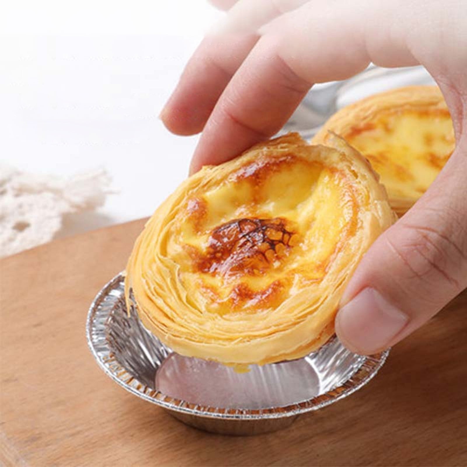 100 PCS Disposable Aluminum Foil Baking Cups,7x4x2cm Muffin and Cookie Molds,Oven Safe and No Cleaning Needed,Perfect for Cupcakes,Tartlets,and Party Treats,Convenient and Hygienic - Image 5