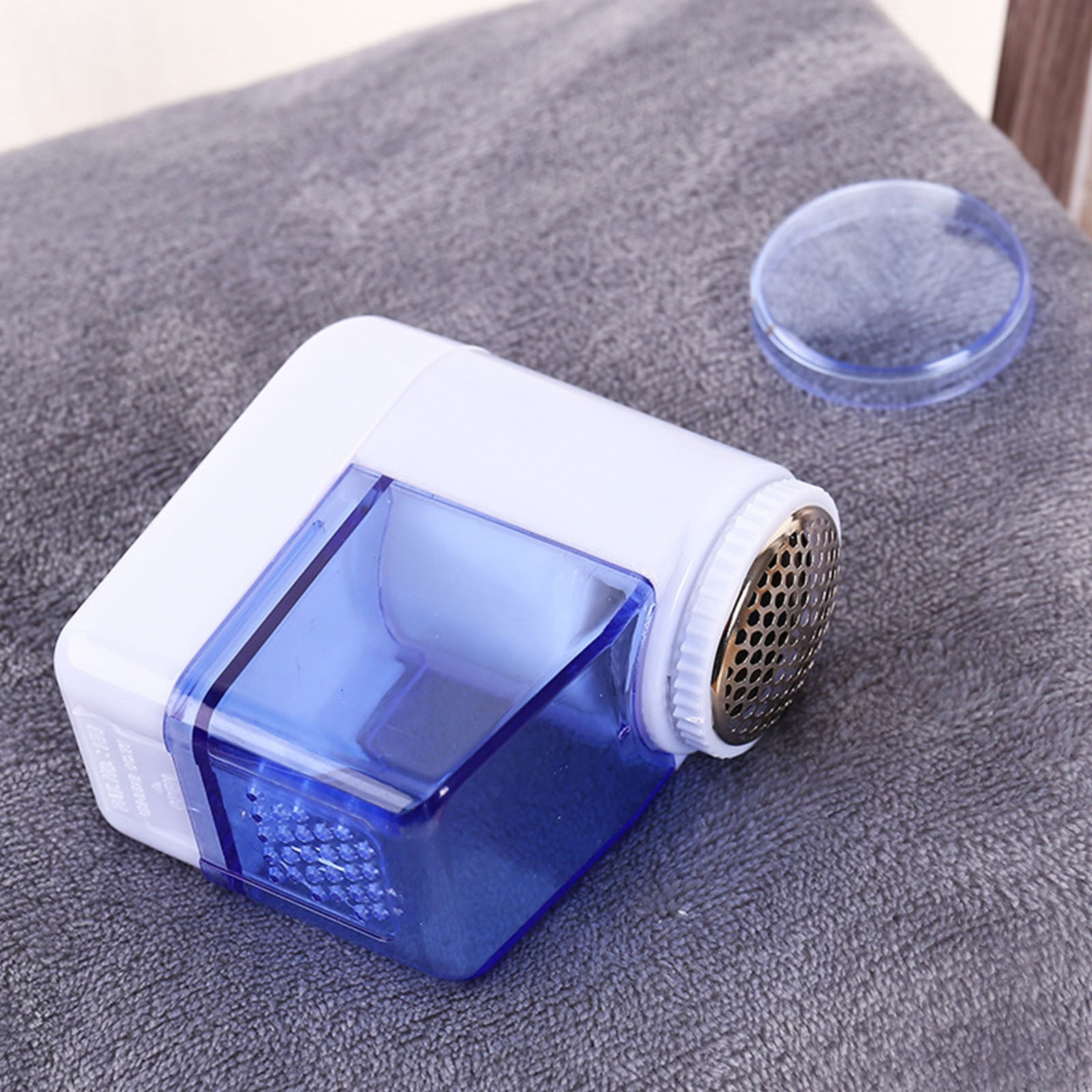 Fabric Shaver and Lint Remover,Portable Fabric Shaver,Electric Lint Remover for Clothes, Sweaters,Blankets,Battery-Operated Fuzz Remover with Protective Cover,2.75'x2.75'(Blue) Blue - Image 8