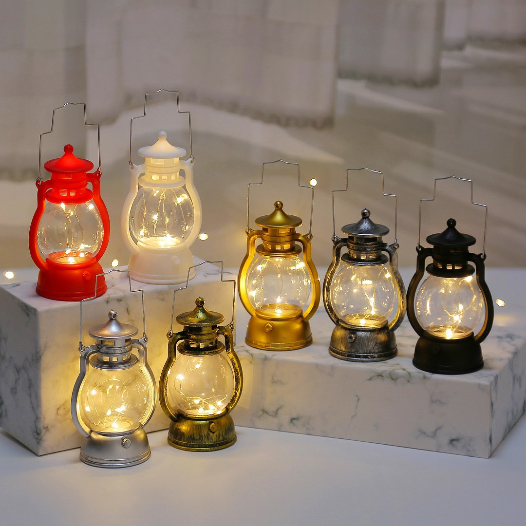 Battery operated candles - LED candles - candles - Hangable - Retro decorations - Christmas candles - LED candles with moving flame - Rituals products - candle holder - rechargeable candles - moving battery candles - Red - Image 6